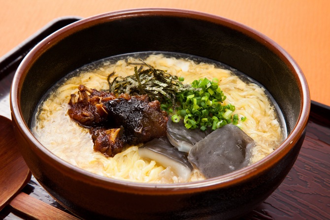 朝霧の庄のすっぽんラーメン