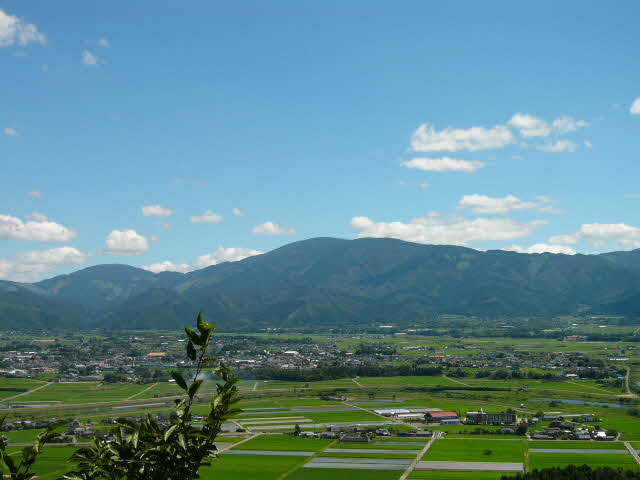 白髪岳から眺めた田園地帯の風景