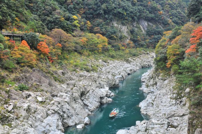 吉野川の大歩危峡観光遊覧船