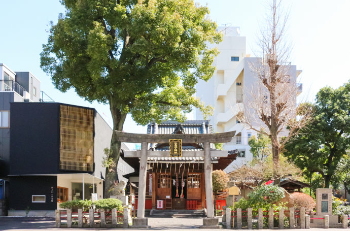 江島杉山神社の風景