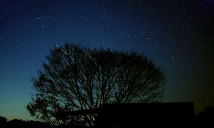 チロリン村キャンプグランドから見える星空