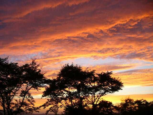 チロリン村キャンプグランドから見える夕焼け