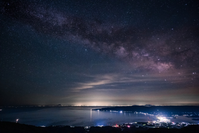 新潟県佐渡市の夜風景