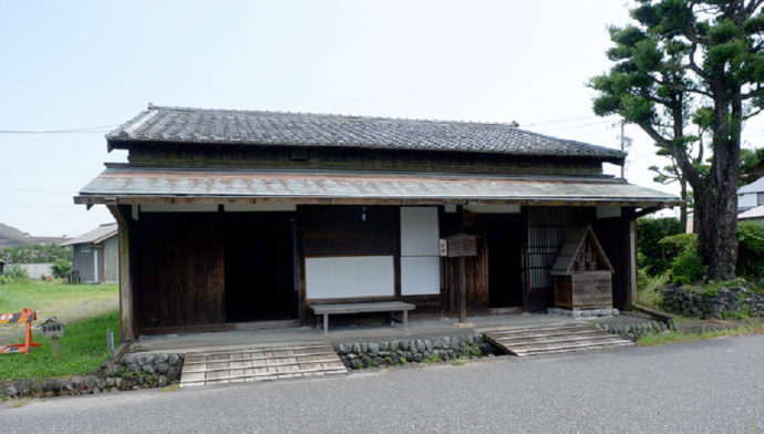 島田市博物館近くの街道沿いにある札場（川越遺跡）