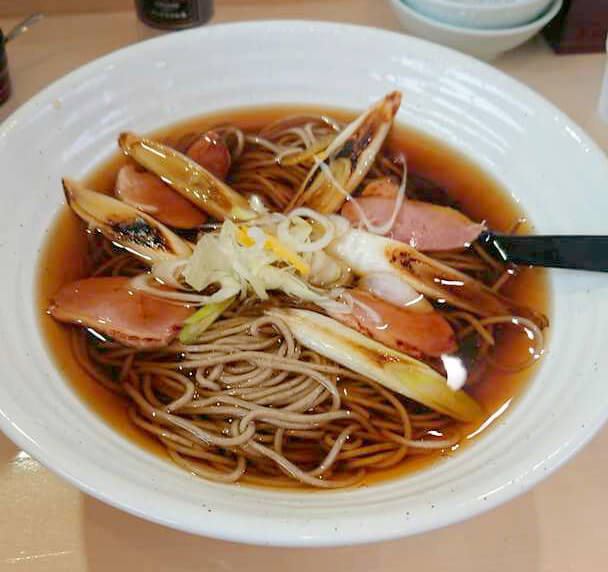 クロスロードみつぎで食べられる鴨南蛮蕎麦