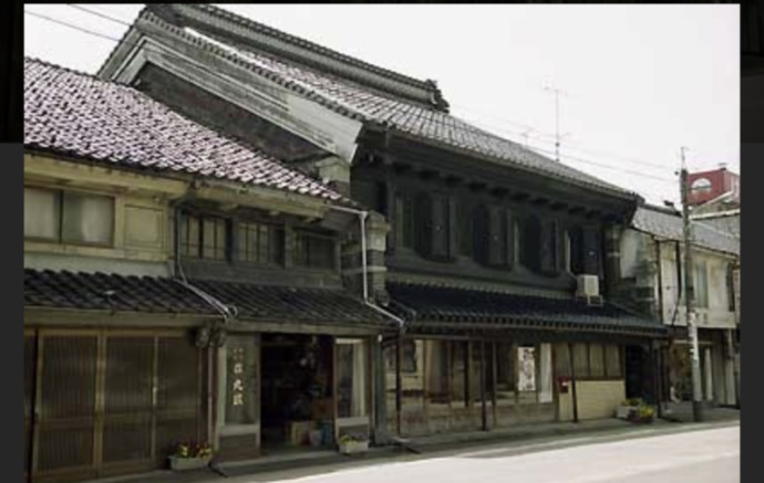 高岡大法寺周辺の街並み