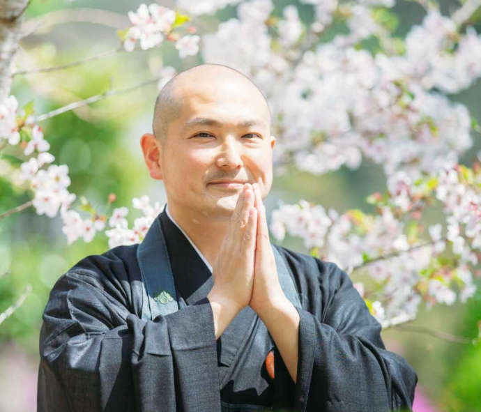 龍雲山円通寺の副住職である善浪さん
