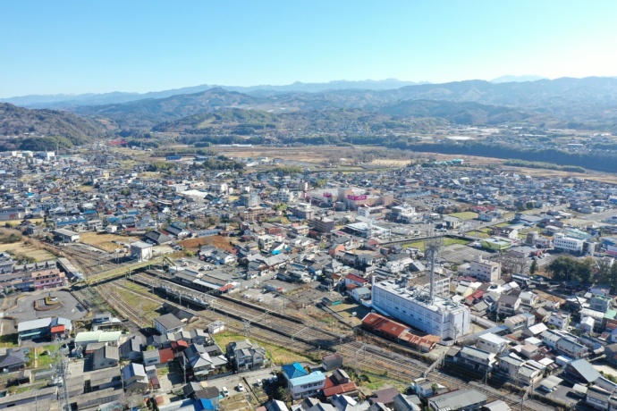 上空から撮影した、五條市の市街地エリア