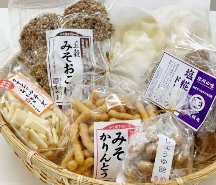 「道の駅 発酵の里こうざき」販売しているさまざまなお菓子