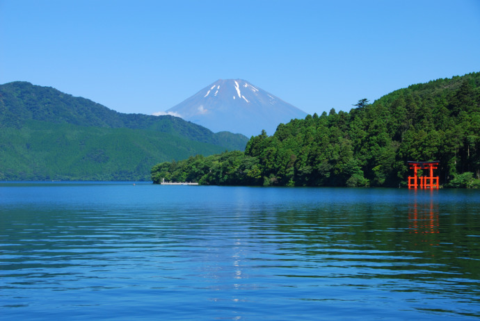 芦ノ湖と富士山