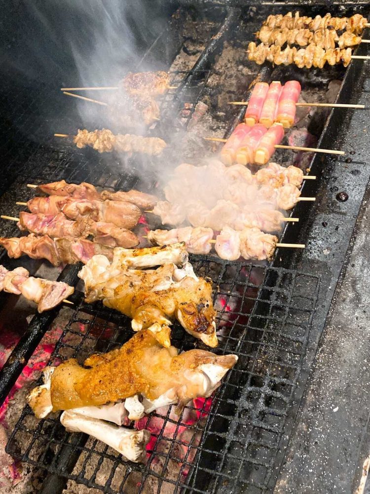 「焼鳥居酒屋 英」の炭火焼鳥