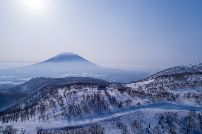 ニセコHANAZONOスキー場から見られる羊蹄山