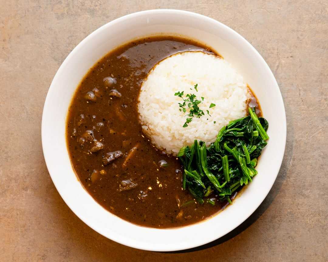 ハワイ カウコーヒーのほうれん草カレー