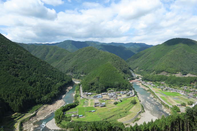 日高川町の俯瞰写真