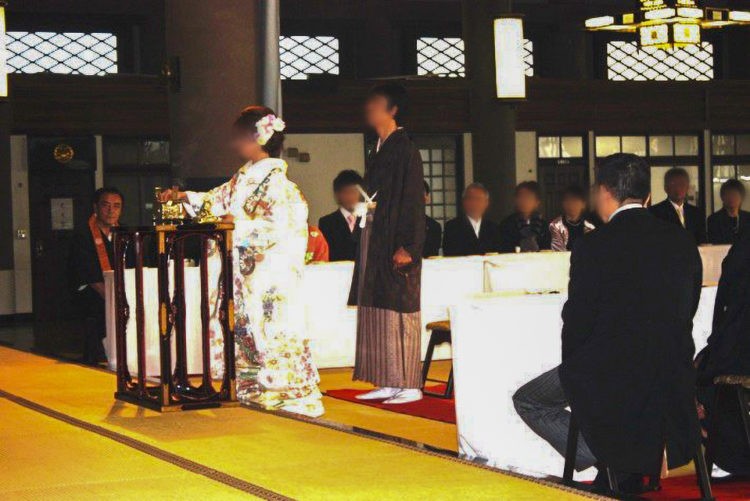 東本願寺の仏前結婚式