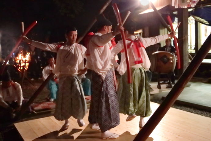 県の無形民俗文化財の金丸八幡神社「宵宮神事」