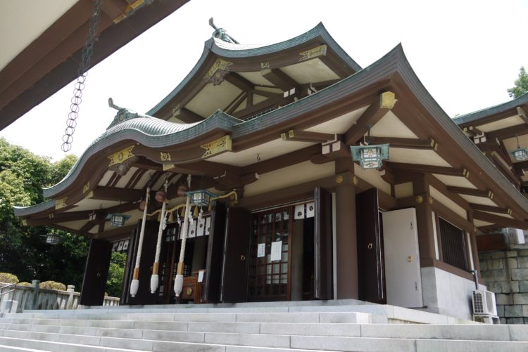 安産の神様としても有名な日岡神社の紹介