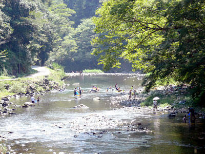 井原市にある天神峡の夏の様子