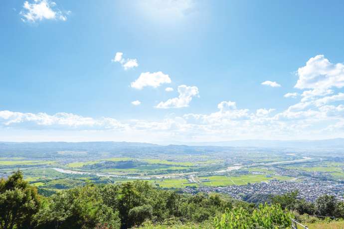 京都府井手町の万灯呂山展望台から見た風景