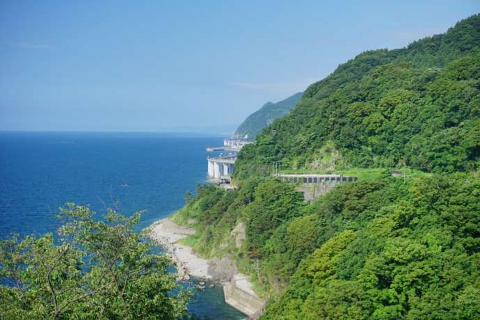 糸魚川市のヒスイ海岸