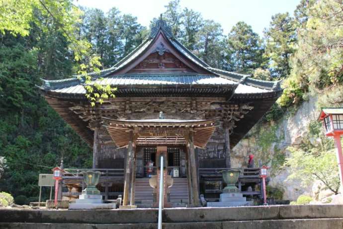 「岩殿観音 正法寺」の初夏