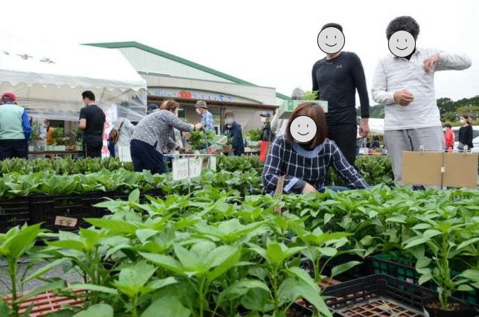 グリーンスパいすみの4月の大感謝祭の様子