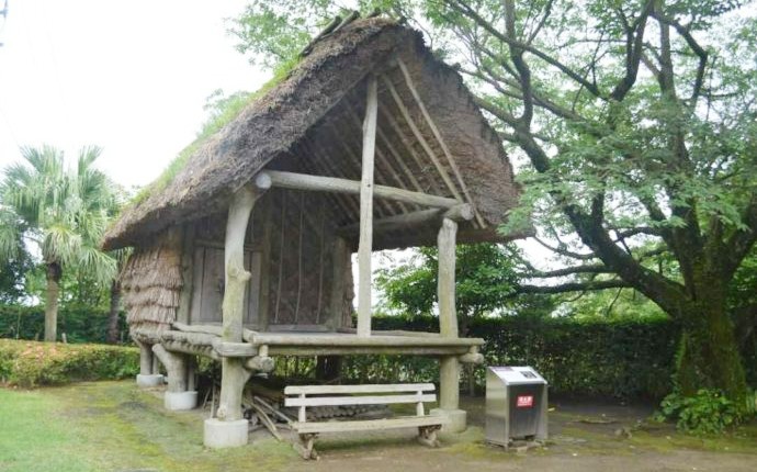 ふるさと考古歴史館の野外体験ゾーン