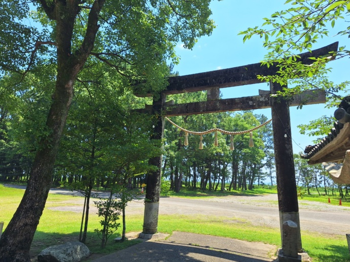 大里八幡神社の鳥居