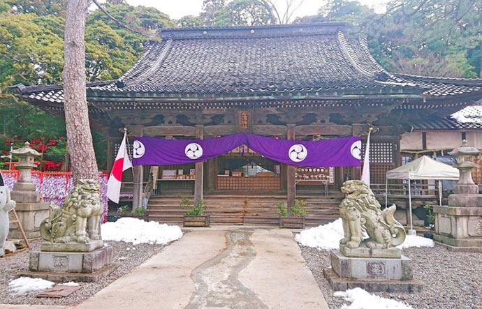 石浦神社外観