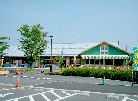 滋賀県草津市にある「道の駅草津」の外観