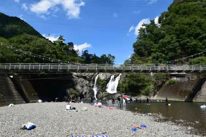 かつらぎ町にある金剛の滝