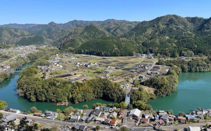 遠見山から眺めた風景