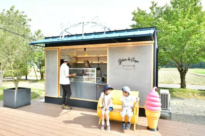 新潟県燕市の「道の駅 国上」にある「オフる日カフェ」