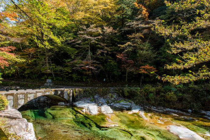 面河渓にある五色橋