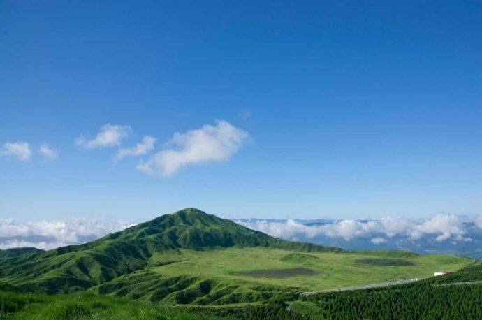 熊本県の阿蘇中岳