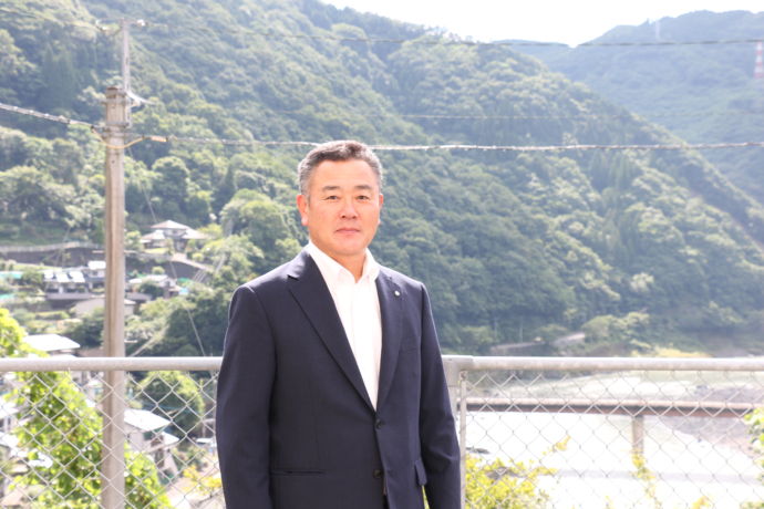 球磨村長　松谷　浩一