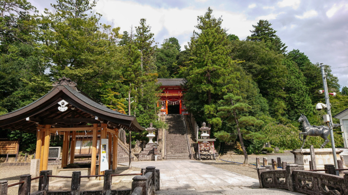 金刀比羅神社の境内の風景