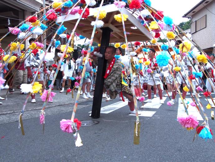 兒子神社例大祭の花山車