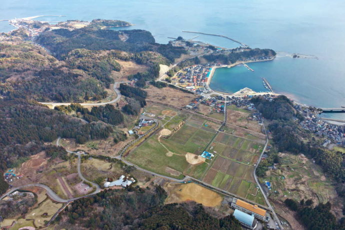 真脇遺跡の全景北方向より