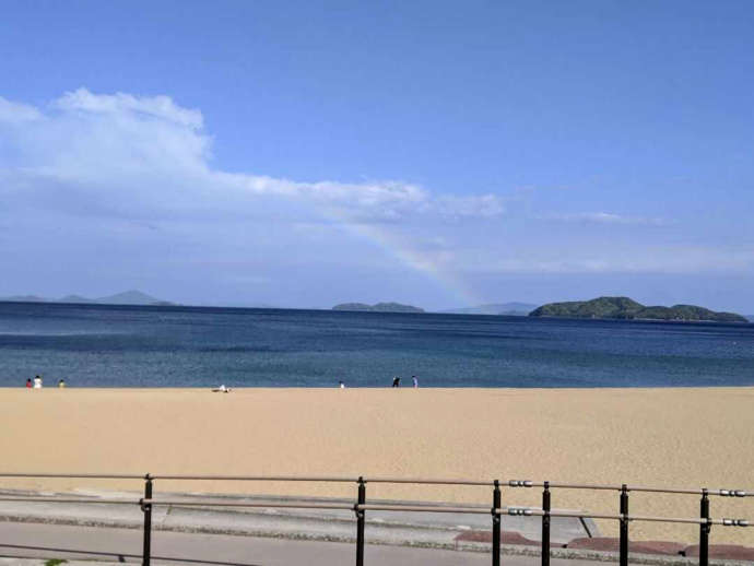 潮風公園みなとオアシスゆうの海岸