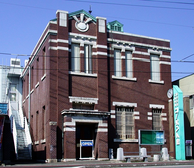 群馬県みどり市にある大間々博物館の外観