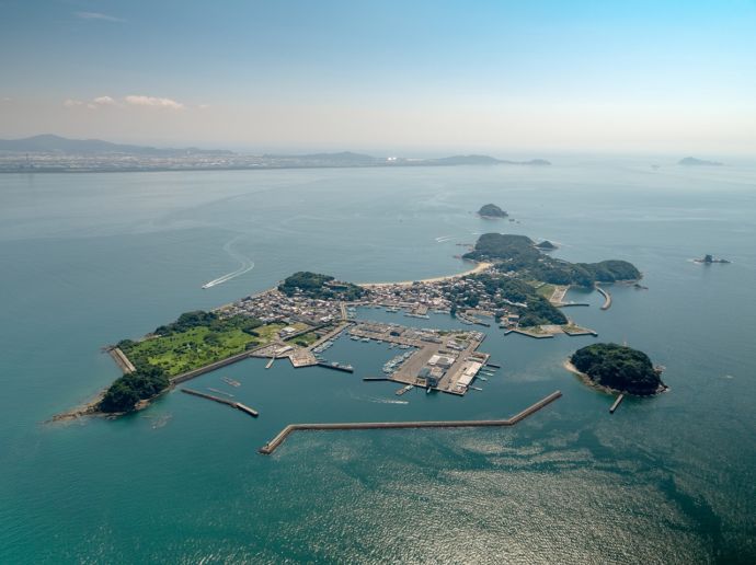 空から見た篠島