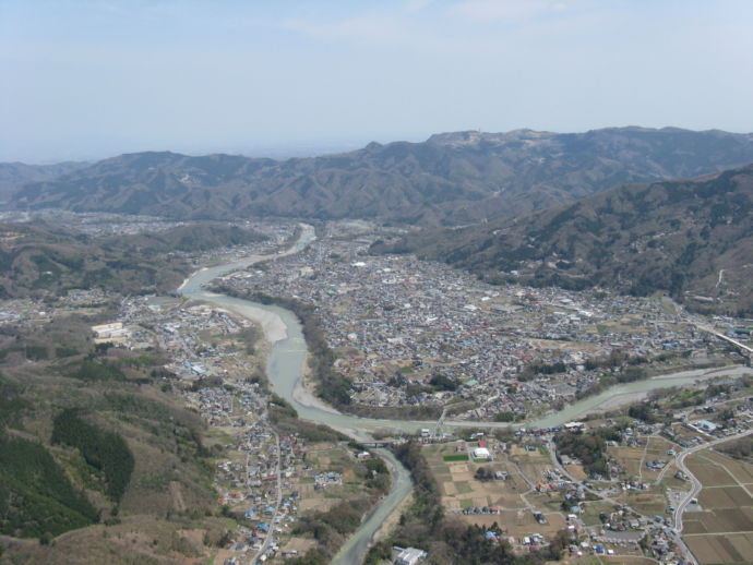 皆野町の航空写真