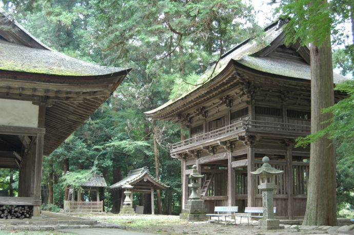 美濃市にある「須原神社」