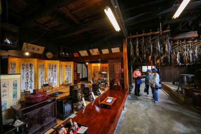「城下町村上 町屋の屏風まつり」の様子
