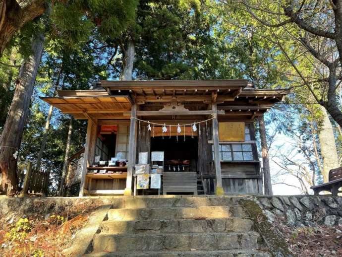 武蔵御嶽神社の摂社「産安社」