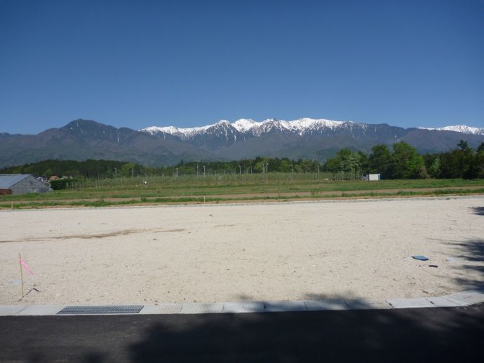 アルプスを望む絶景が見える小平団地