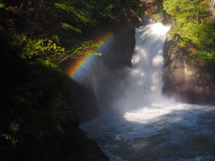 木沢地区の大釜の滝