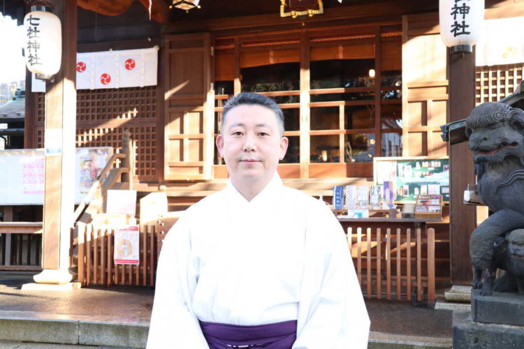 七社神社の禰宜、和田隆之さん