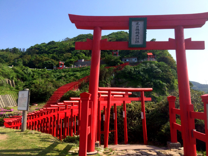 長門市の元乃隅神社の鳥居